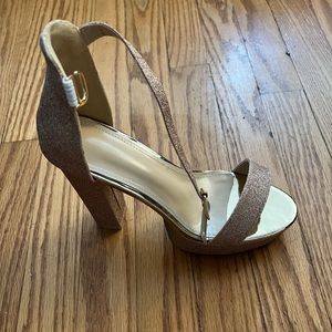 Beautiful heels 👠